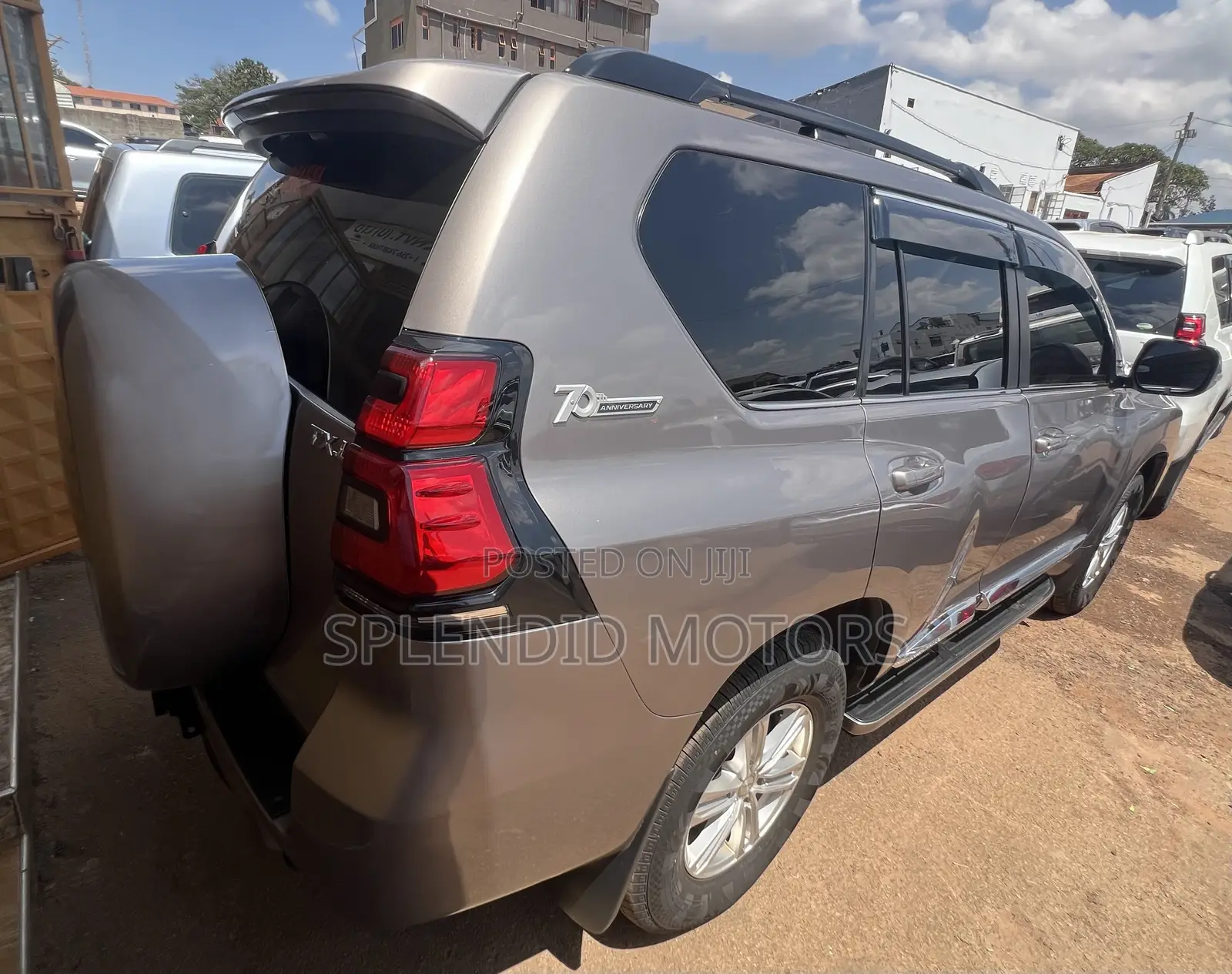 Toyota Land Cruiser Prado 2021 Gray