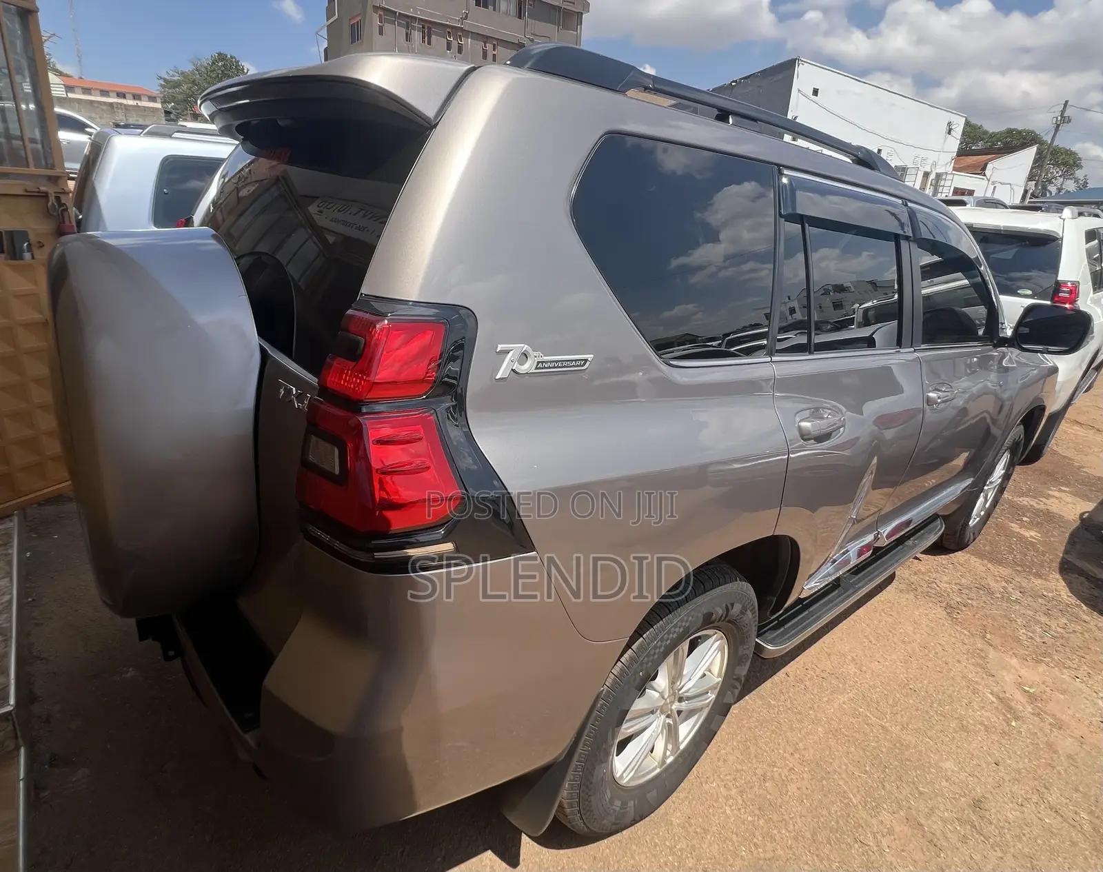 Toyota Land Cruiser Prado 2021 Gray