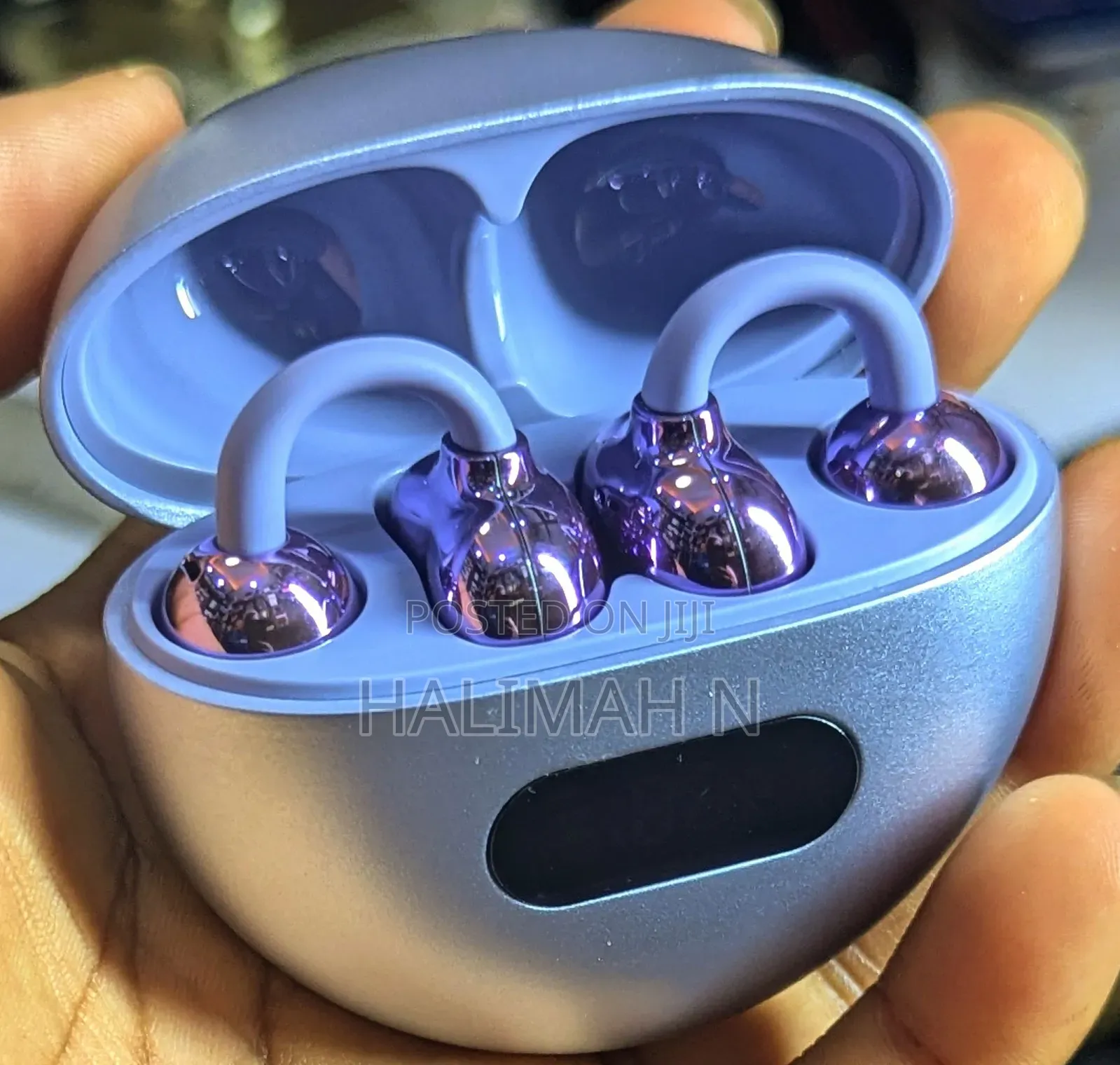 Classy Earbuds