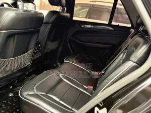 Mercedes-Benz M Class ML350 4dr SUV (3.5L 6cyl 7A) 2014 Black