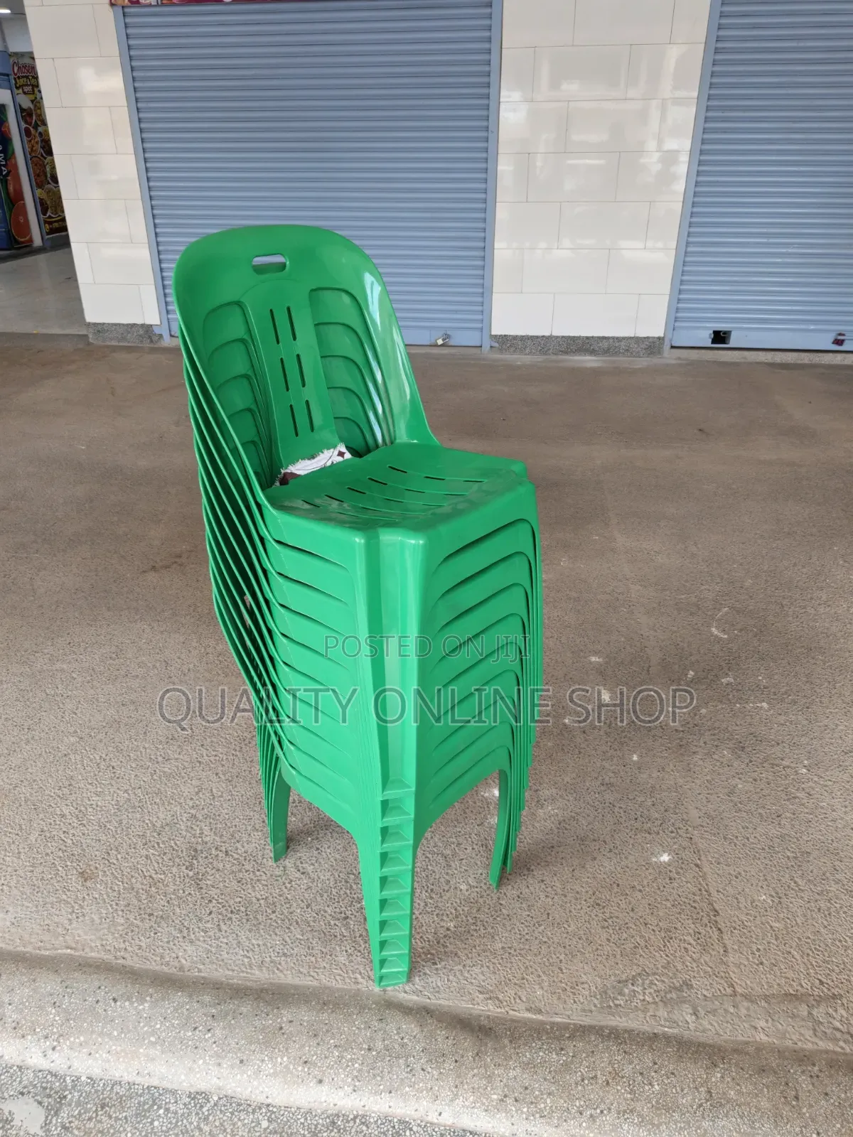 1pcs Plastic Chairs Plastic Chairs