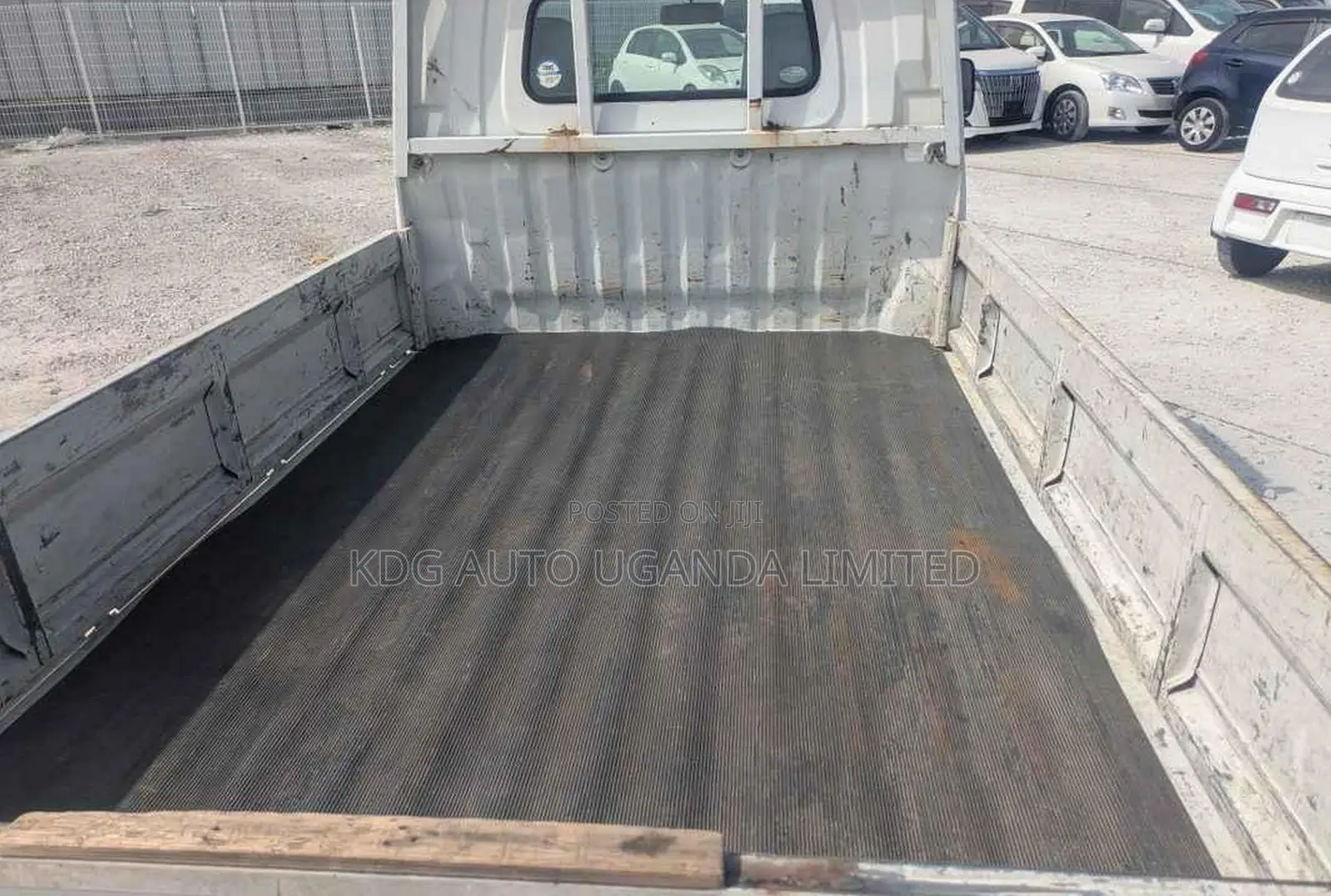 Liteace Truck (1.5l / at / 2wd)