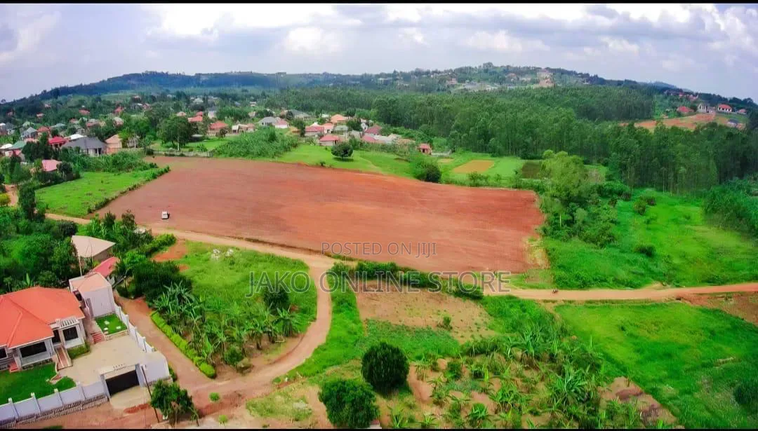 Estate Titled Plots in Busukuma for Sale
