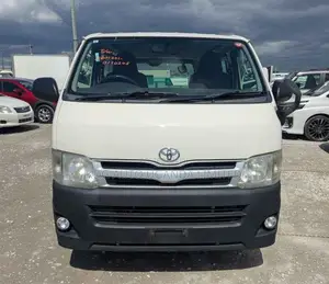 Toyota HiAce 2013 White