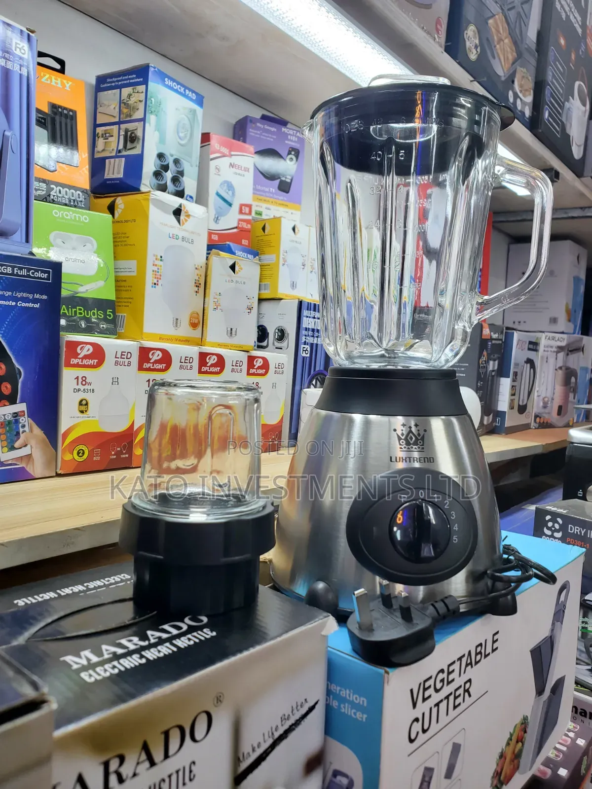 Luxtrend 2-in-1 Electric Countertop Blender With a Glass Jug