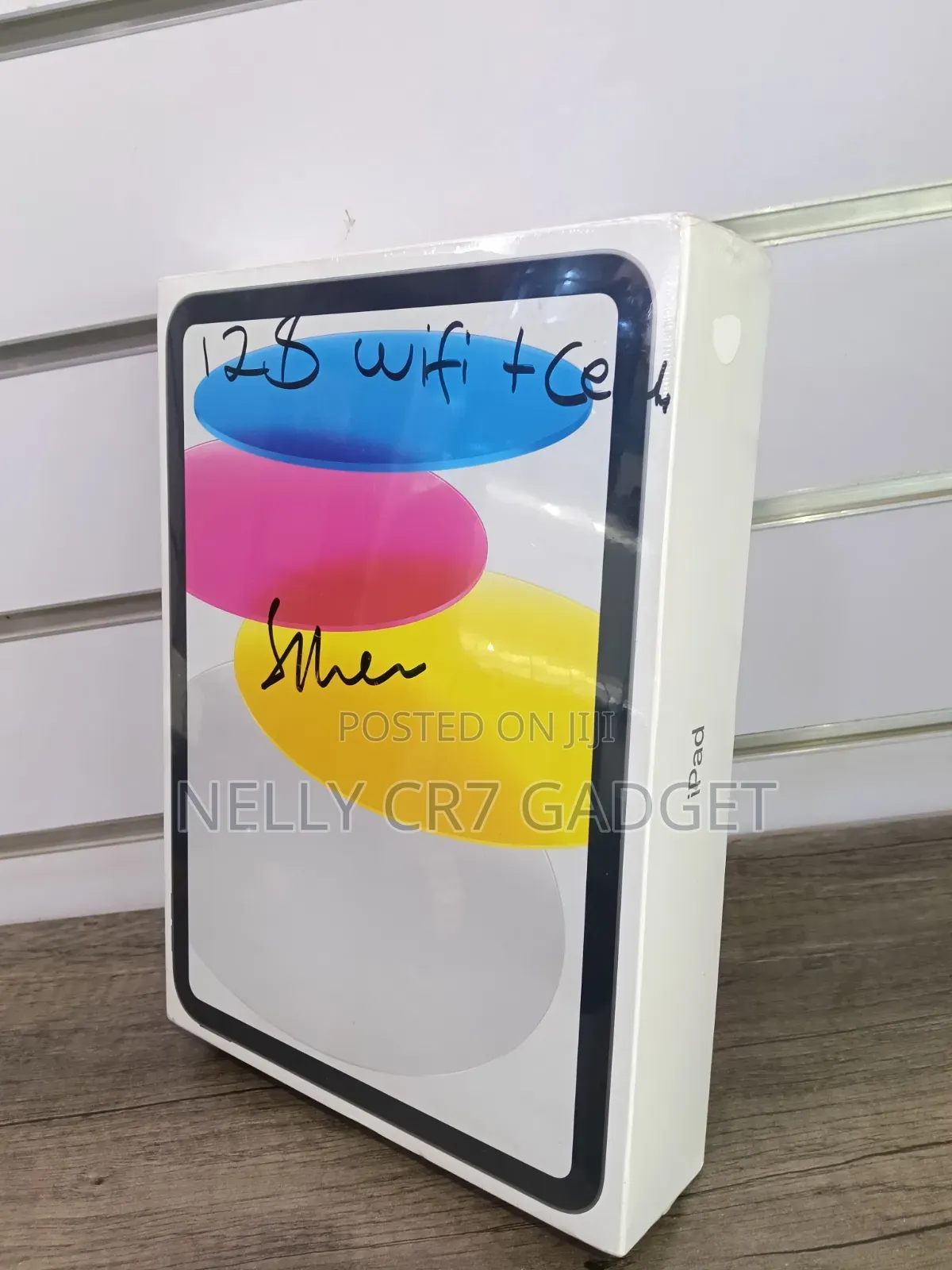 New Apple iPad (2025) 128 GB Blue