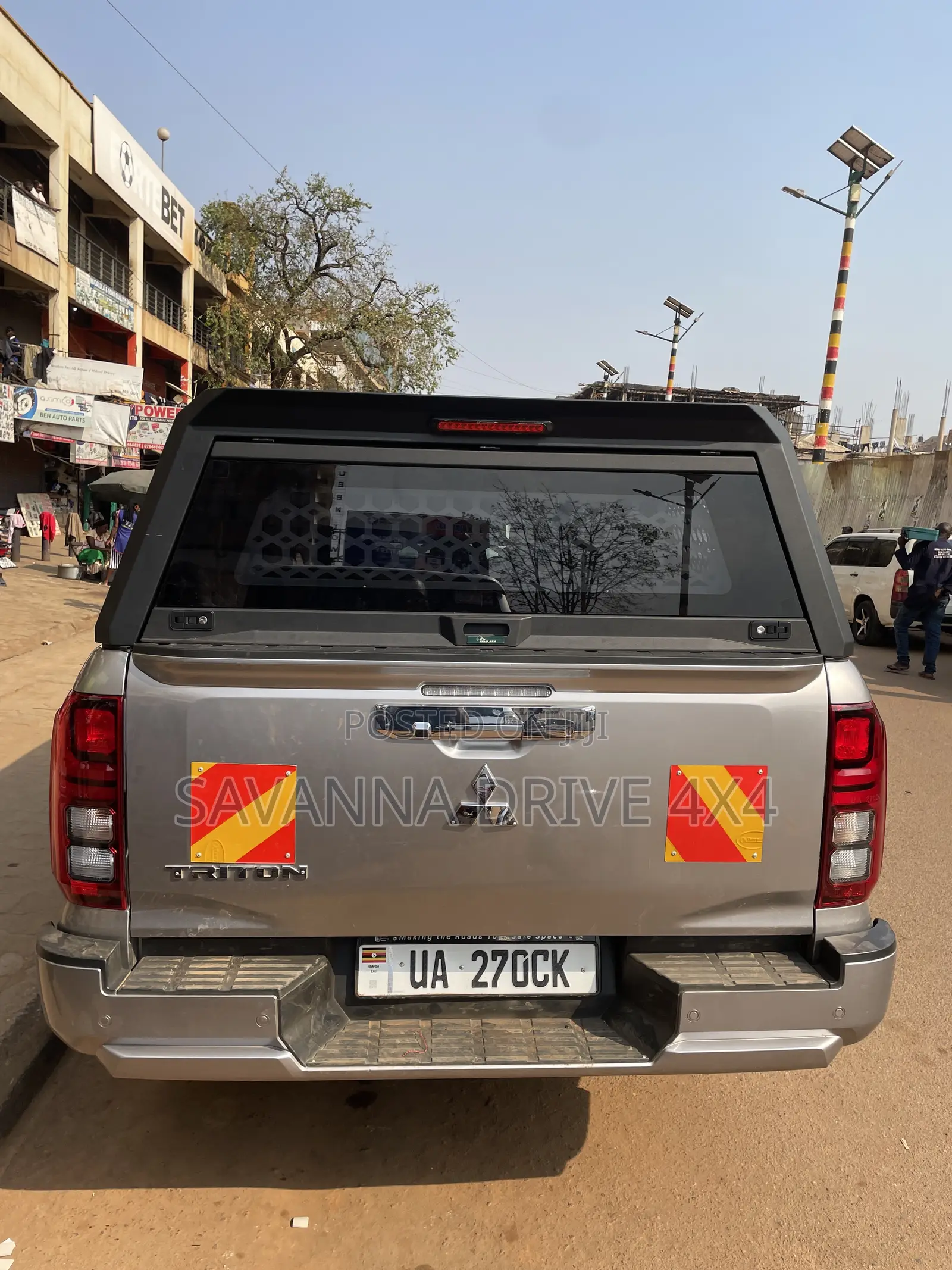 Canopy Mitsubishi L200