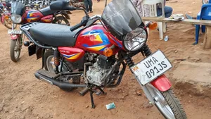 Bajaj CT 125X 2026 Red