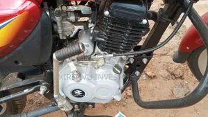 Bajaj CT 125X 2026 Red