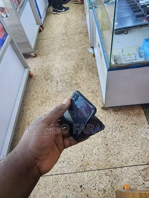 Samsung Galaxy Z Flip 3 128 GB Black