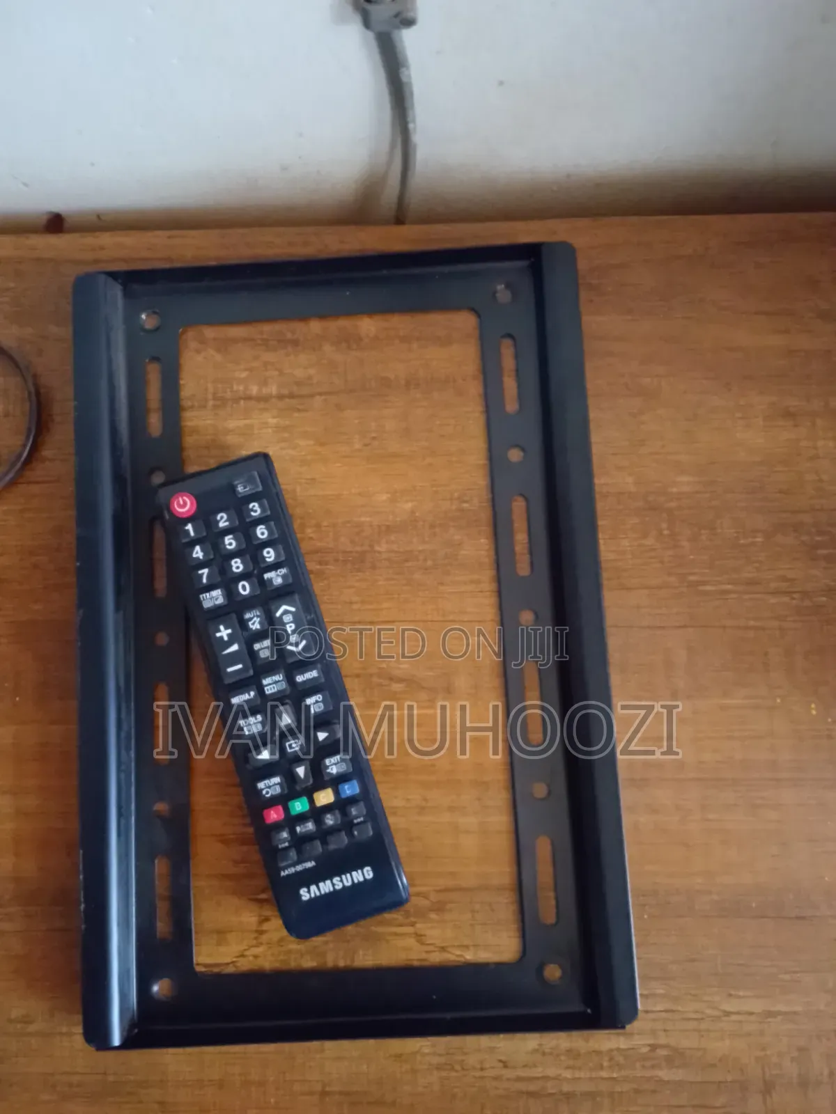 Samsung 40" Led TV - Ua40h4200aw