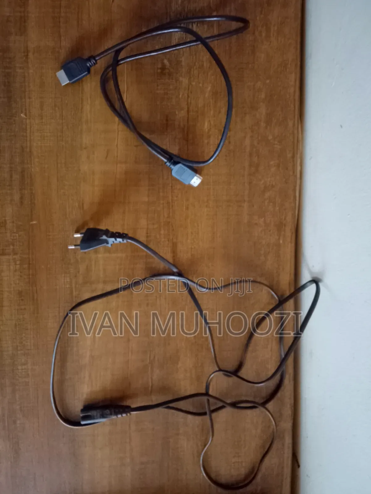 Samsung 40" Led TV - Ua40h4200aw