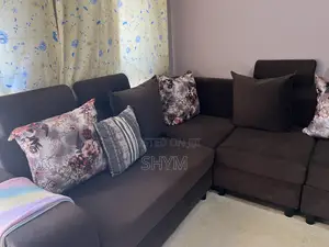 L-Shaped 6 Seater Sofa - Brown - With Pillows - Very Clean