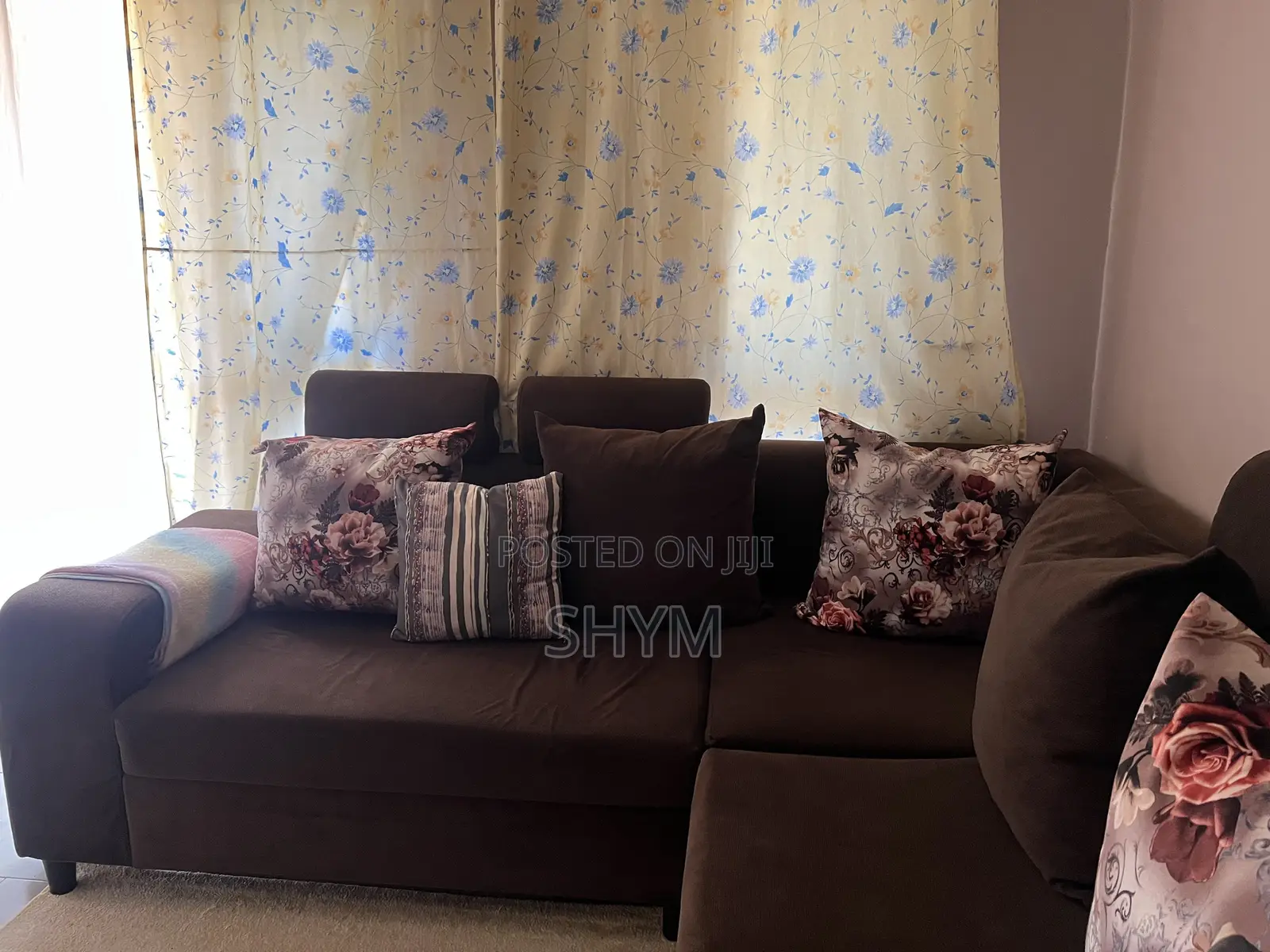 L-Shaped 6 Seater Sofa - Brown - With Pillows - Very Clean