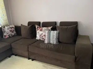 L-Shaped 6 Seater Sofa - Brown - With Pillows - Very Clean