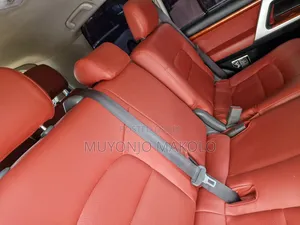 Toyota Land Cruiser 2010 White