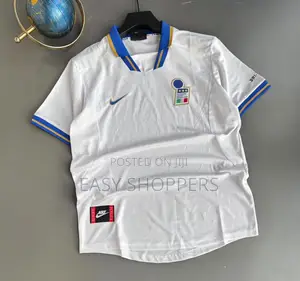 Italy 1996–97 Away Football Jersey Made by Nike