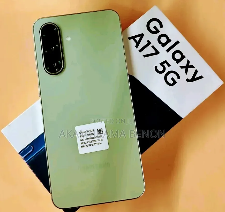 New Samsung Galaxy A17 5G 256 GB Green