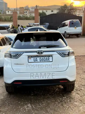 Toyota Harrier 2017 White