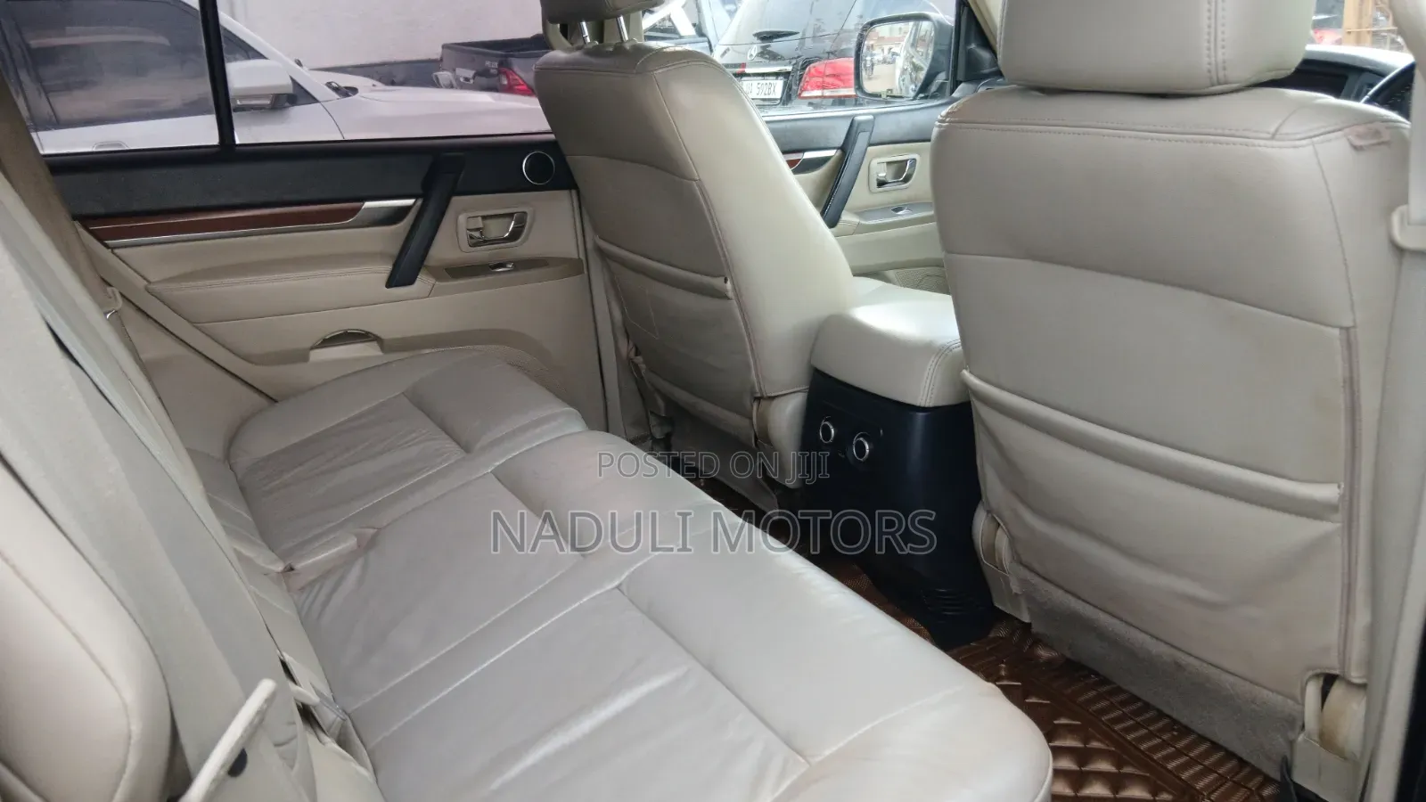 Mitsubishi Pajero 2008