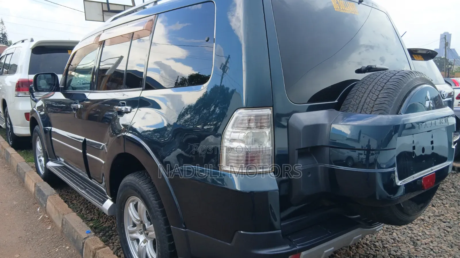 Mitsubishi Pajero 2008