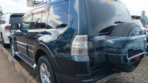 Mitsubishi Pajero 2008