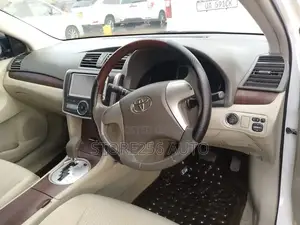 Toyota Premio 1.5 FWD 2010 White