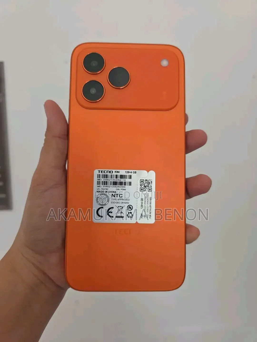 New Tecno Spark 50 128 GB Orange