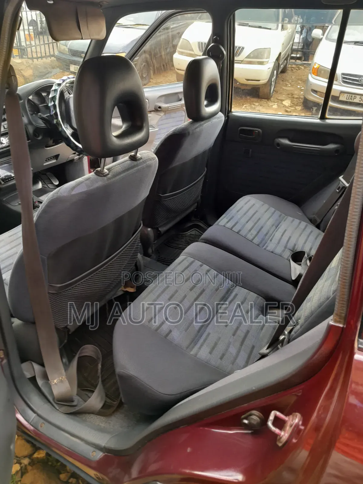 Toyota RAV4 1999 Red