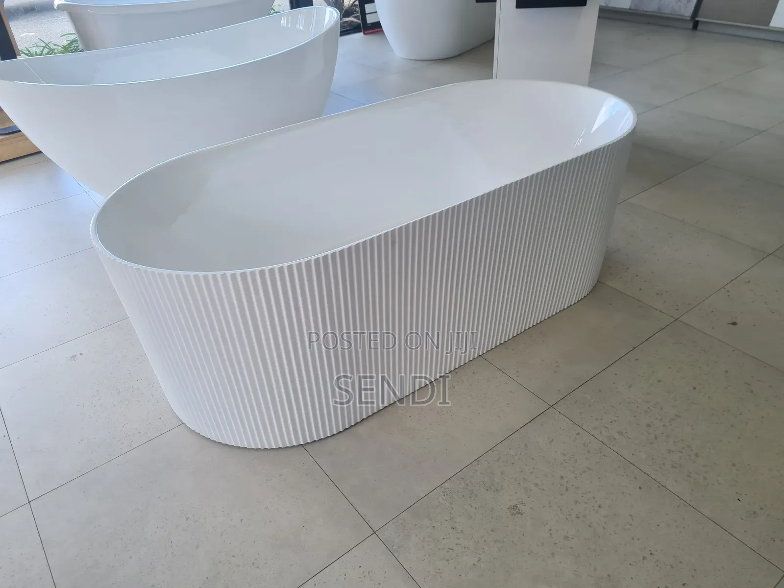 Fluted Freestanding Bathtub