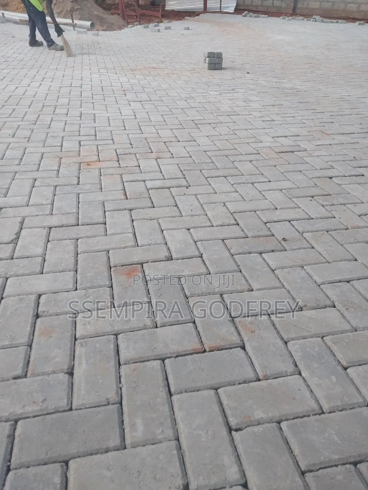 Beyond Ordinary Construction of Pavers With Durability.