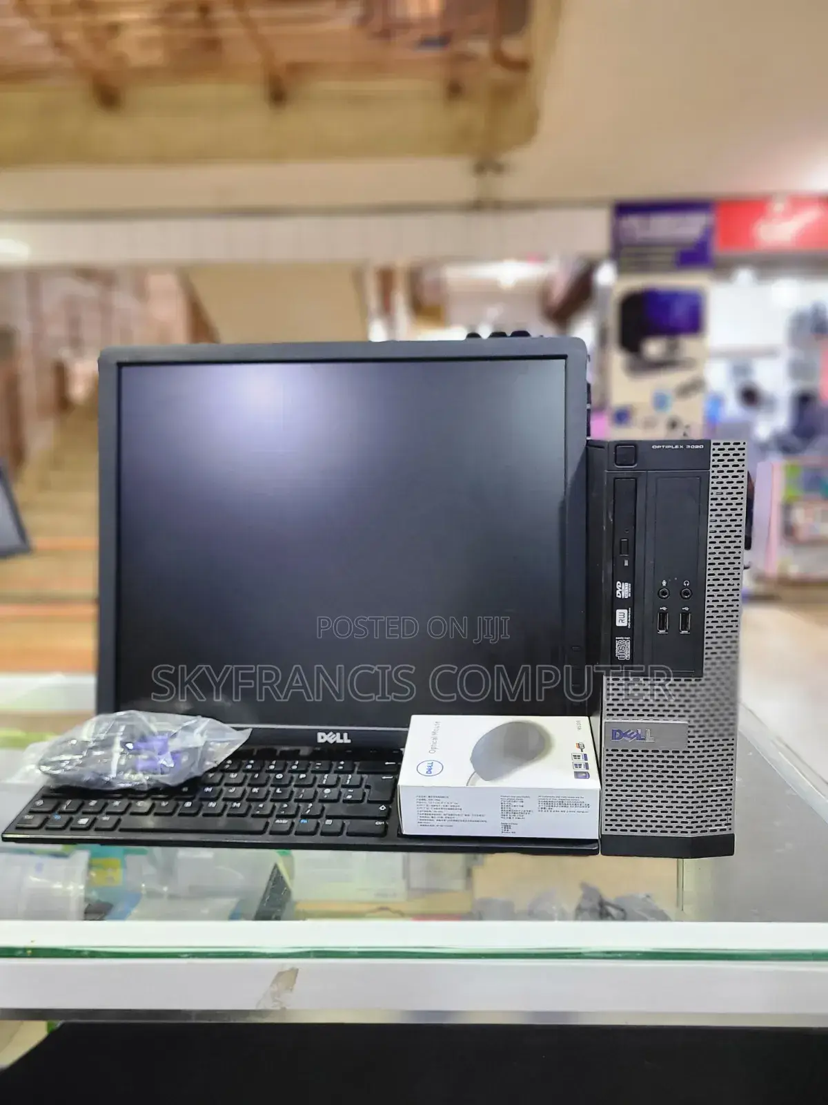 Desktop Computer Dell 8GB Intel Core i3 HDD 500GB
