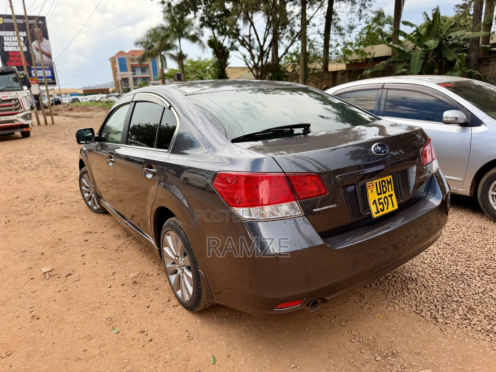 Subaru Legacy 2010 Gray