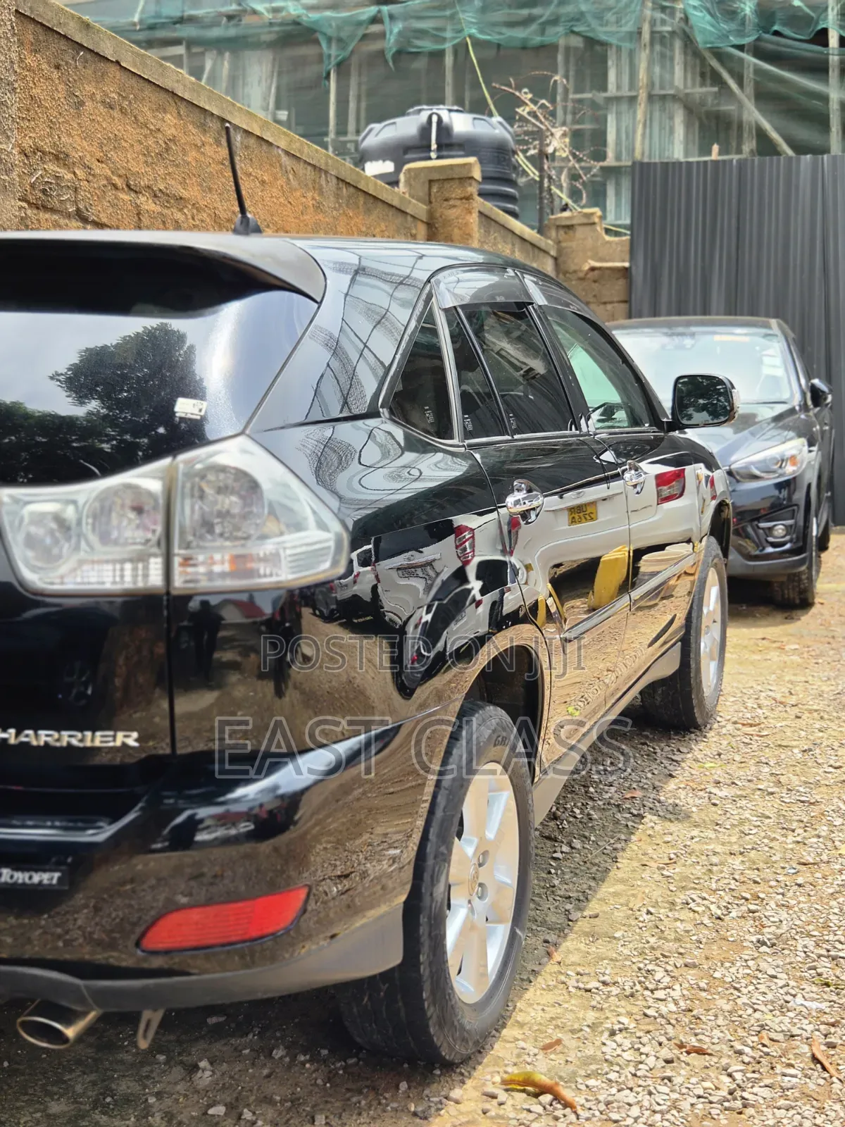 Toyota Harrier 2.4 2010 Black