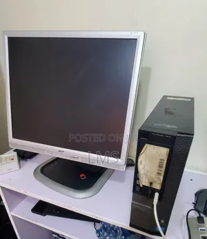 Desktop Computer Dell OptiPlex 7010 4GB Intel Core i5 HDD 500GB