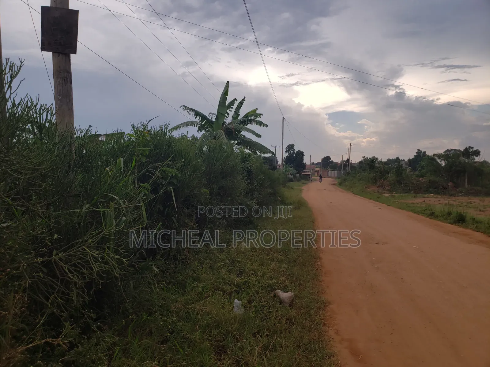 Commercial Plot 50ft by 100ft With Land Titles