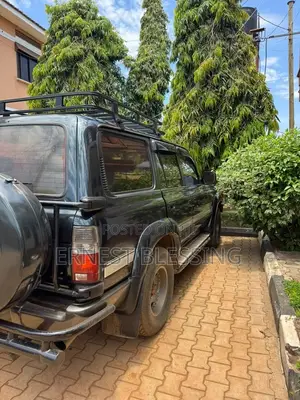 Toyota Land Cruiser 1996 Black