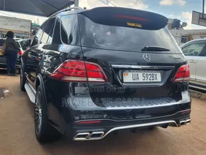 Mercedes-Benz GLE-Class 2015 Black