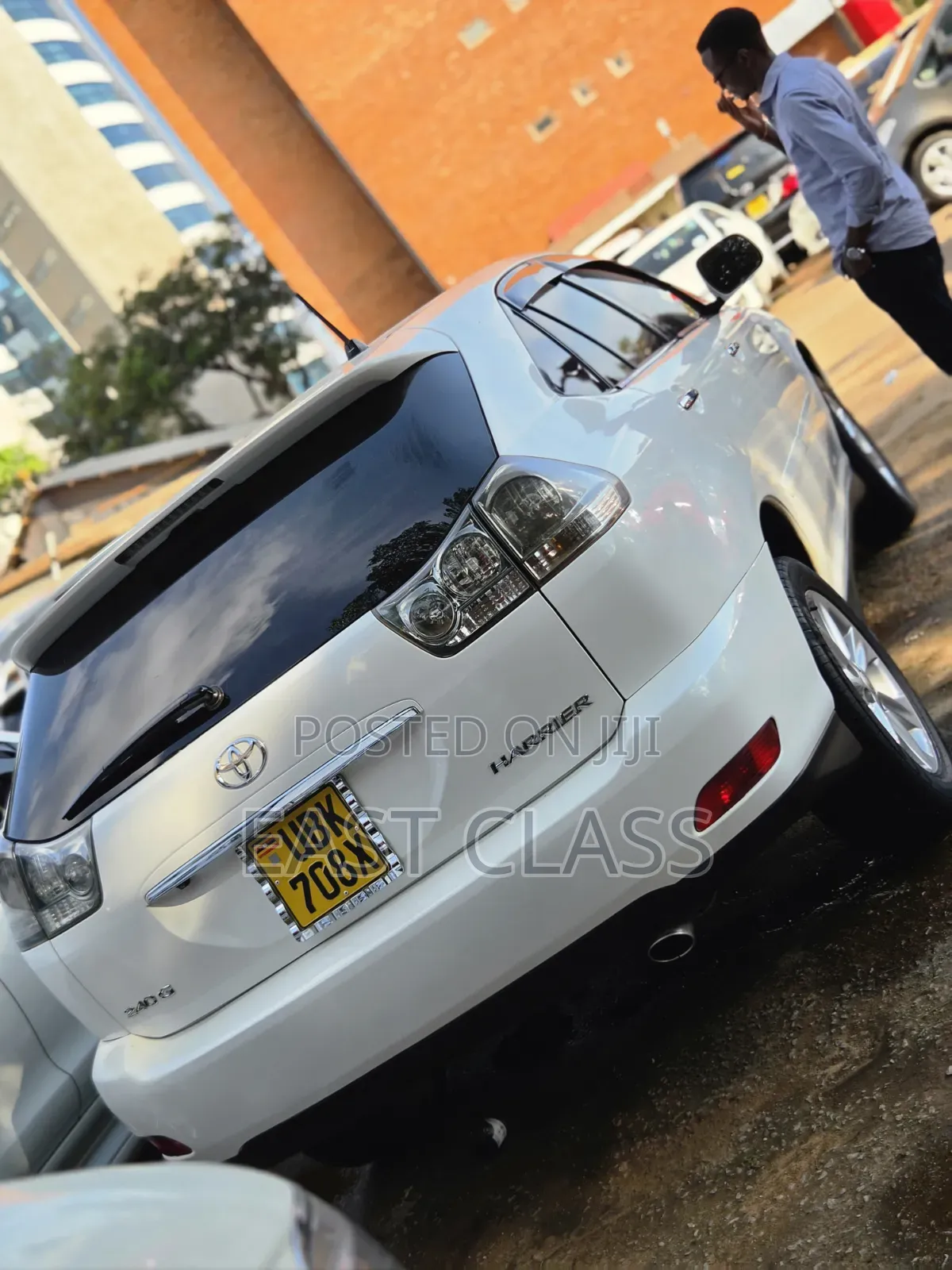 Toyota Harrier 2.4 2009 White