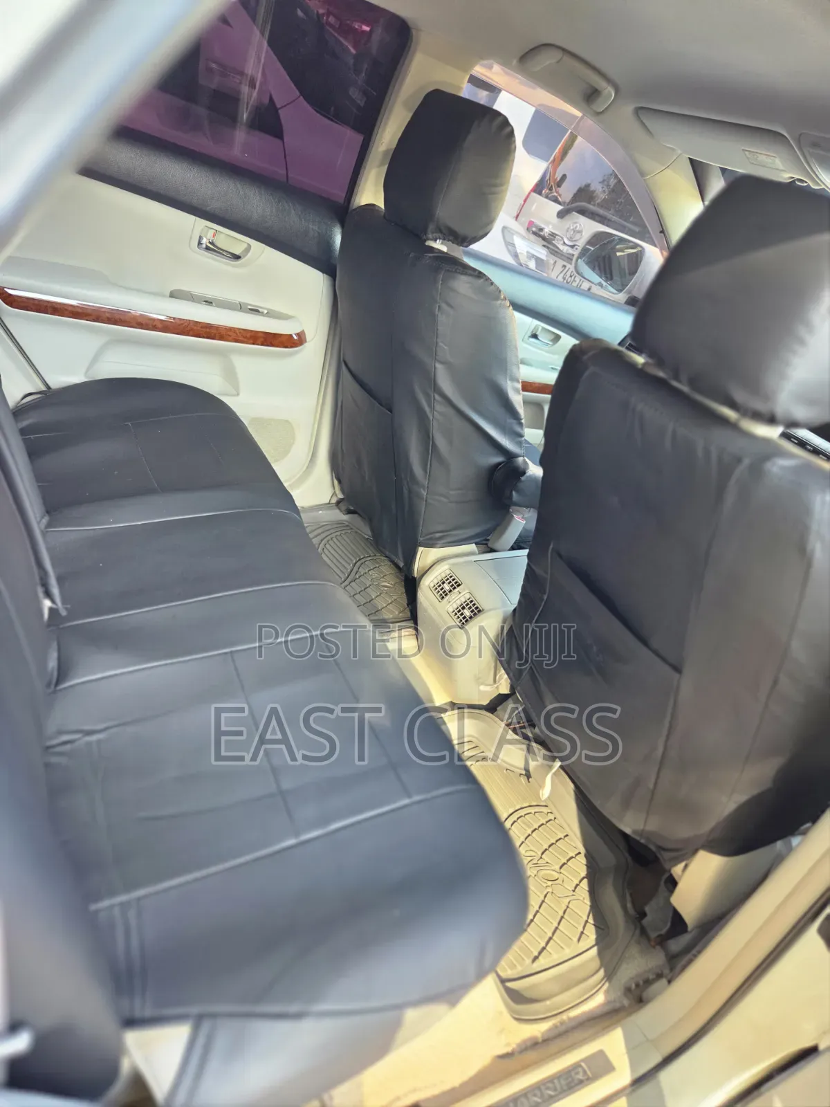 Toyota Harrier 2.4 2009 White