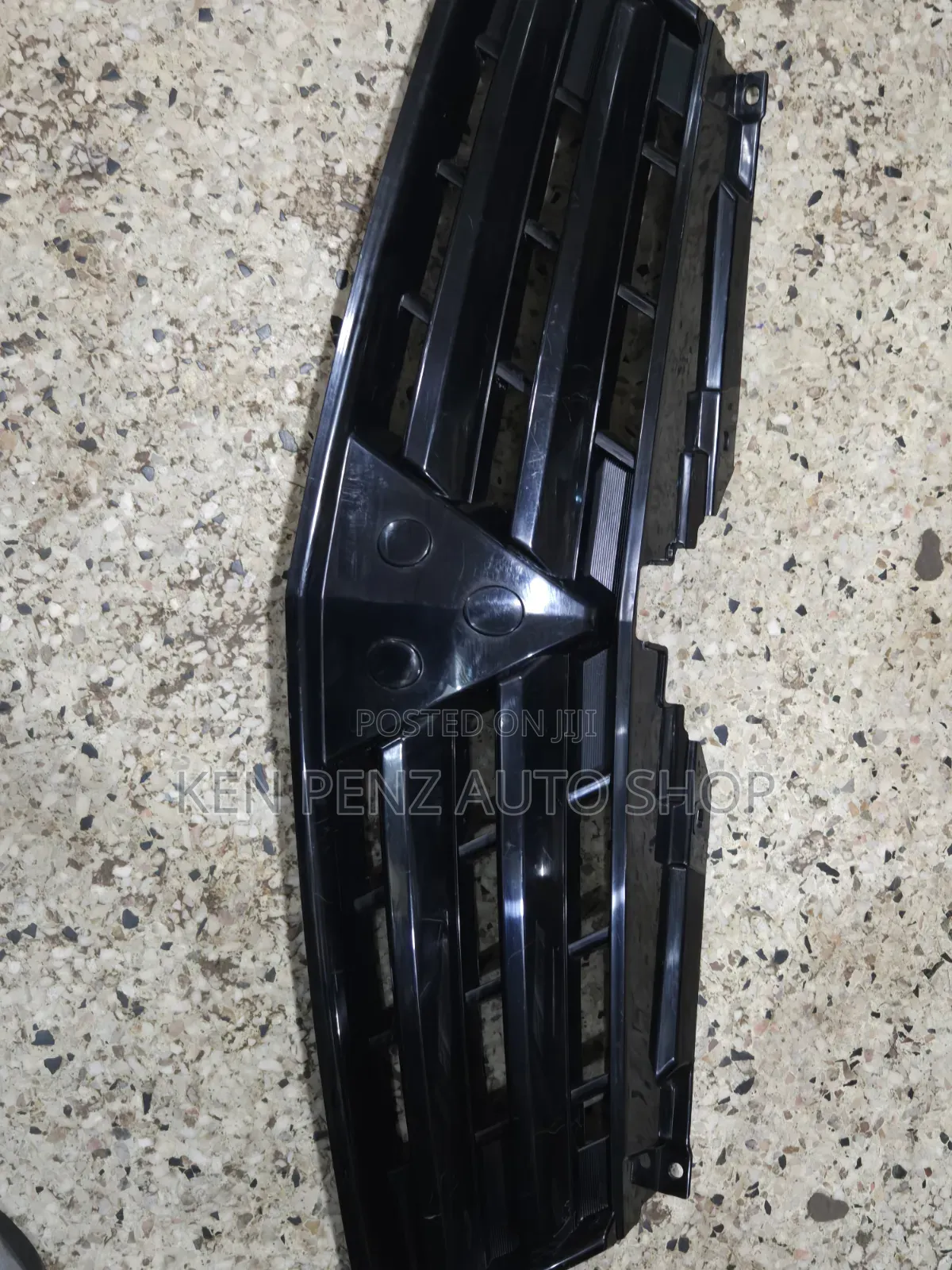 Mitsubishi L200 Grill 2006 - 2007