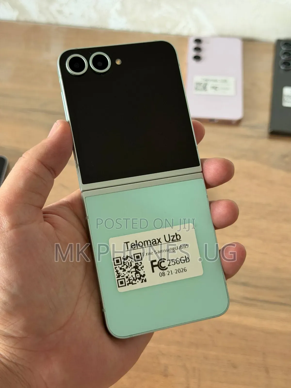 New Samsung Galaxy Z Flip6 256 GB Green