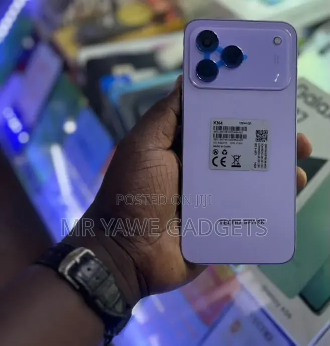 New Tecno Spark 50 128 GB Purple