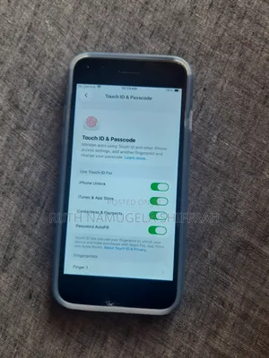 Apple iPhone SE (2020) 128 GB Black
