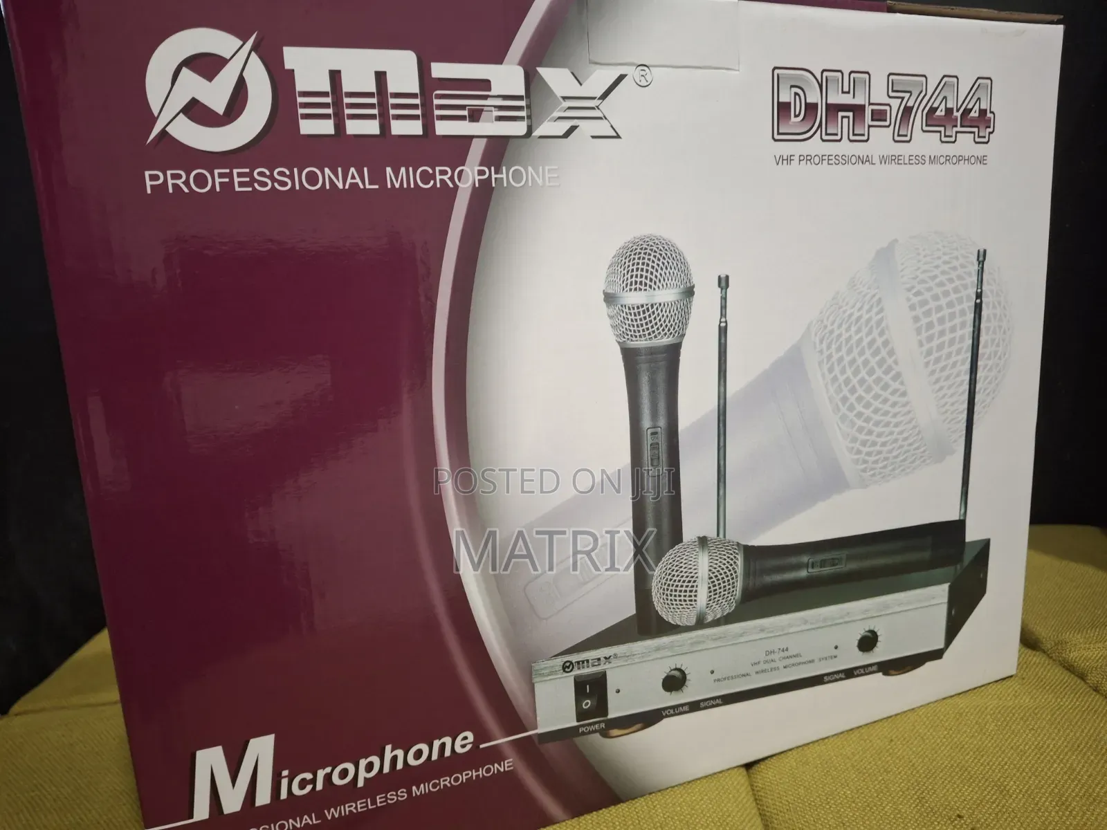 Omax Professional Wireless Microphone 2 Mics DH - 744