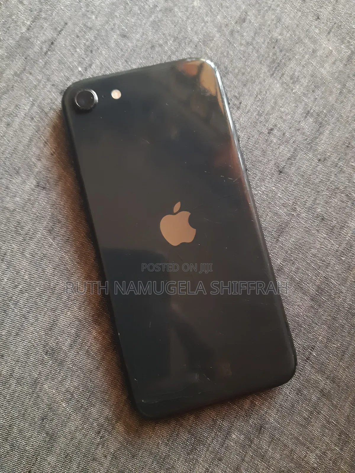 Apple iPhone SE (2020) 128 GB Black