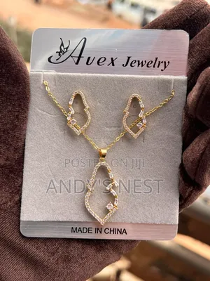 Golden Necklace for Ladies