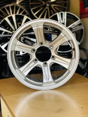 Ddouble Cabin Hilux Size 17 Inch Japan