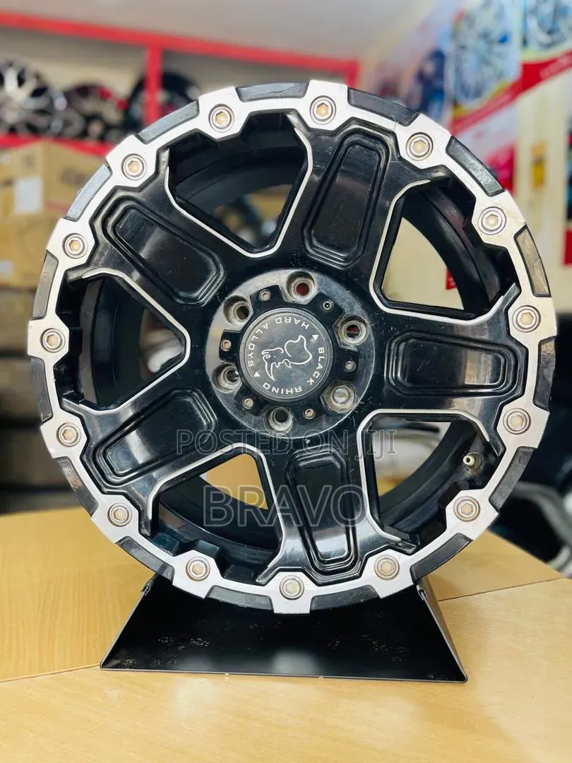 Ddouble Cabin Hilux Size 17 Inch Japan