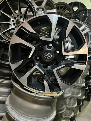 Ddouble Cabin Hilux Size 17 Inch Japan